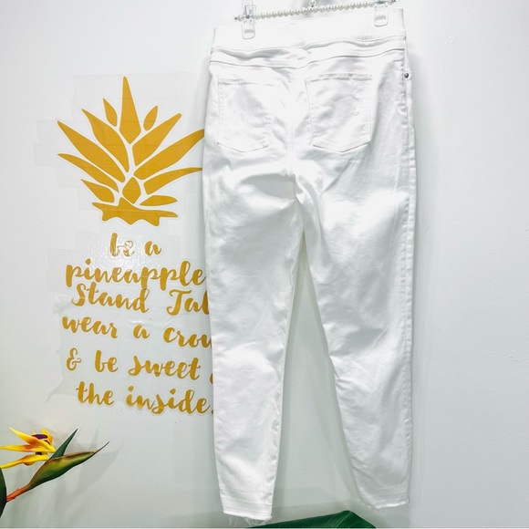 SPANX White High Waisted Skinny Jeans Raw Hem Distressed Ankle Pants Size Small - Picture 10 of 13